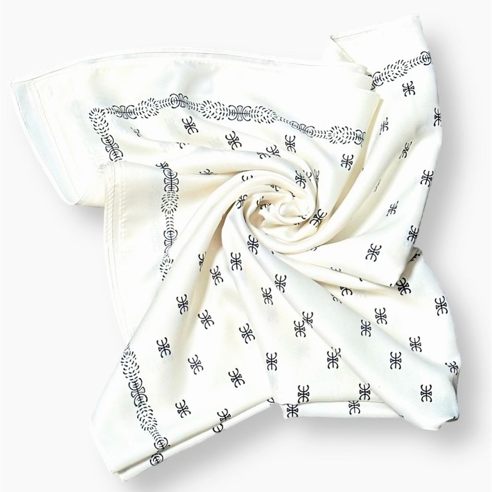 Elegance Square 90 - White